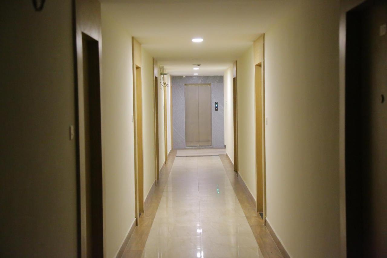 Hotel Raintr33 Haïdarabad Extérieur photo