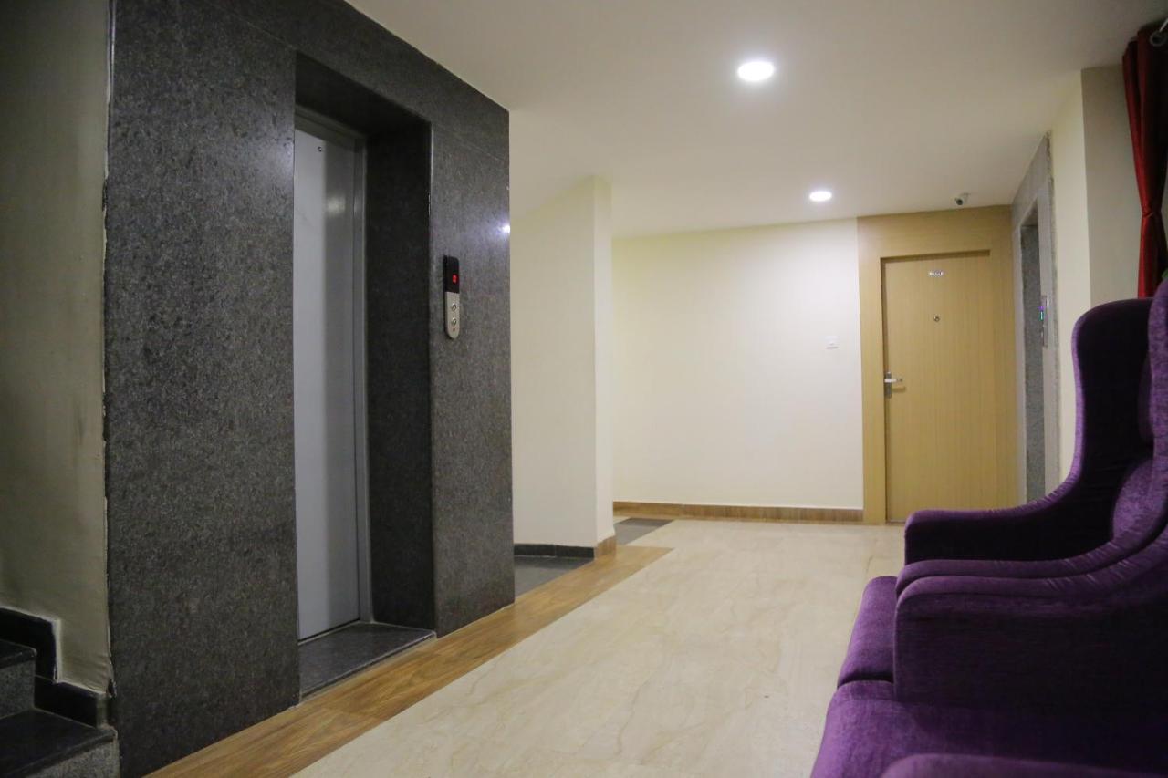 Hotel Raintr33 Haïdarabad Extérieur photo